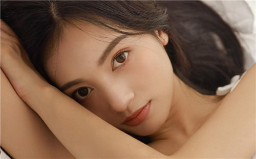 不见星空纯白汉服在线观看